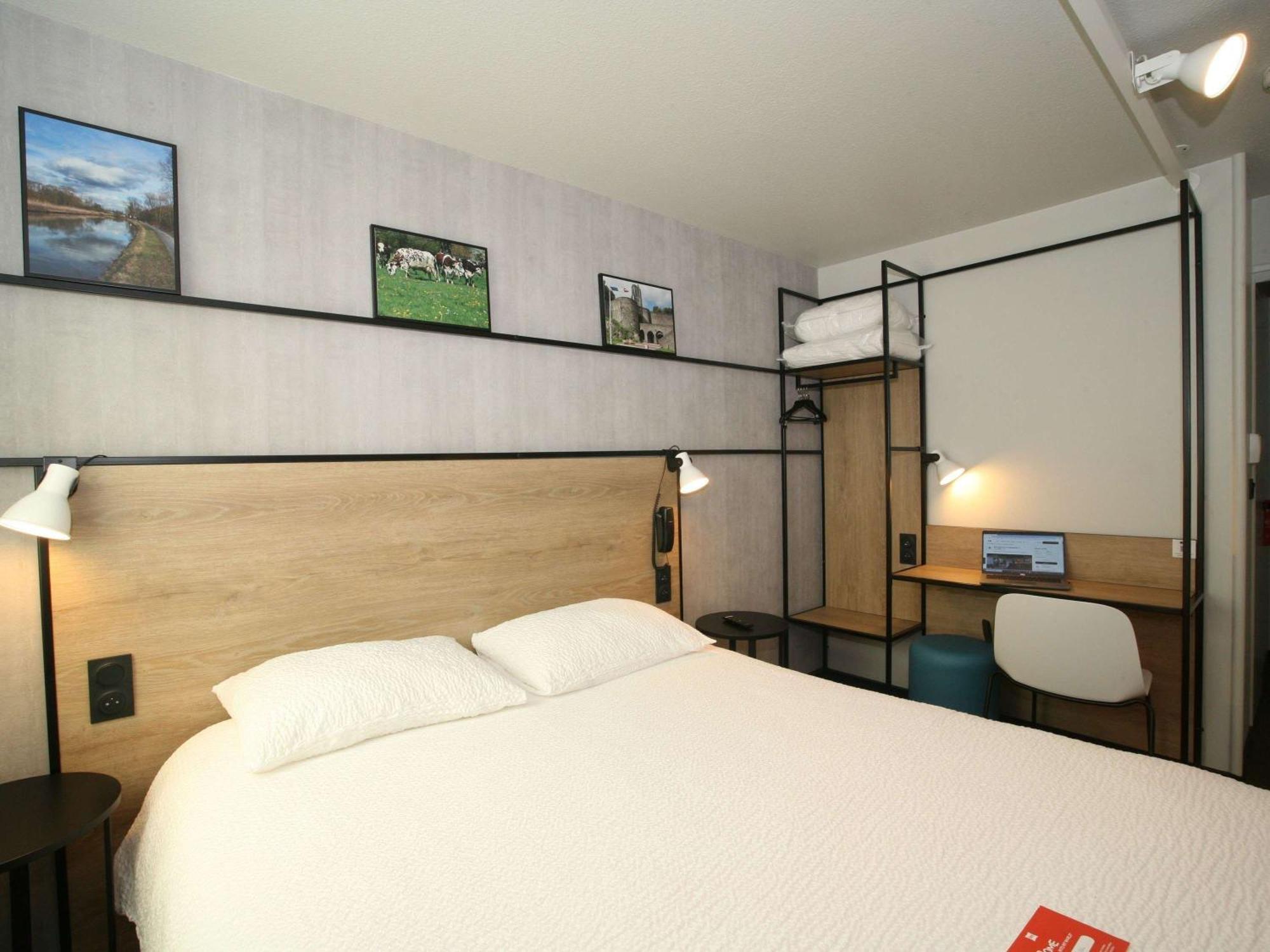 ibis Saint-Lô Hotel Buitenkant foto